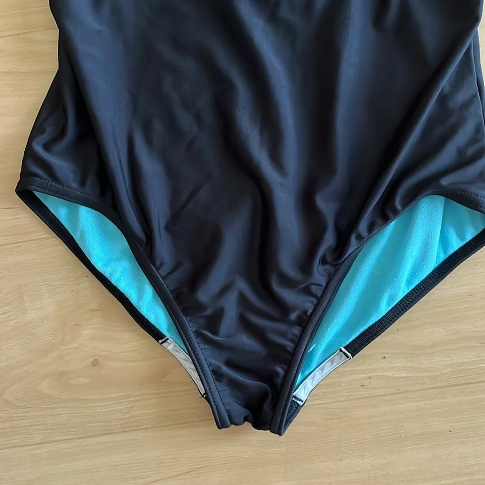 SPEEDO GIRLS PRINTED MEDALIST LOGO ONE PIECE SWIMSUIT SZ 16